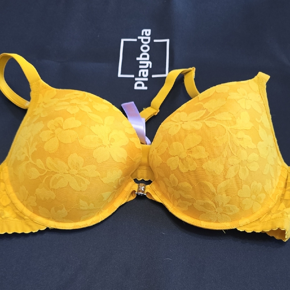 Savage X Fenty Vibrant Yellow Lace Bra